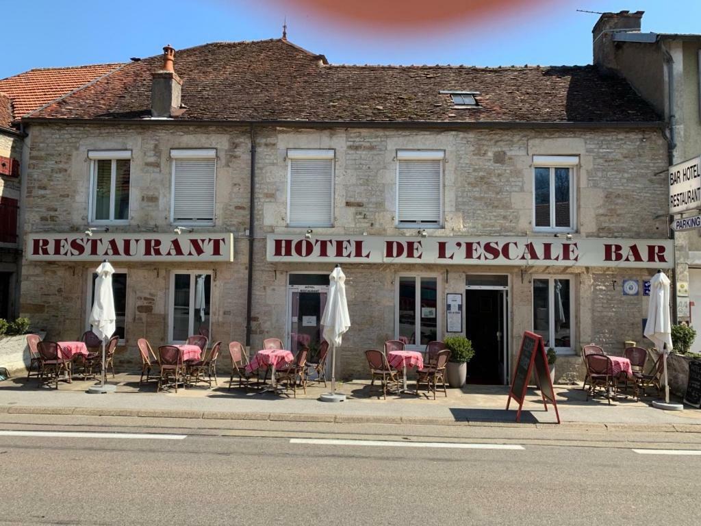 L'Escale Hotel Longeau-Percey Buitenkant foto